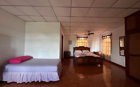 Casa Robles - Your Stay Near Airport